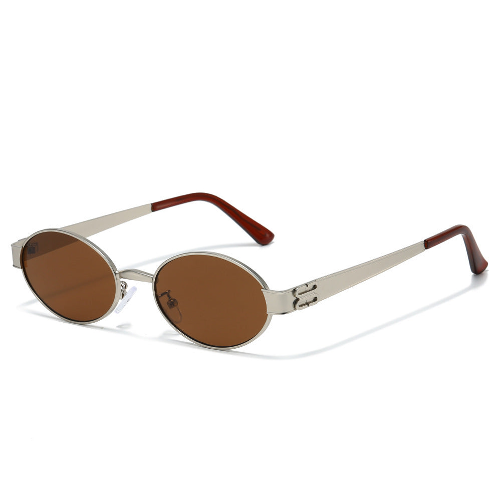 Vintage-Inspired Oval Sunglasses Bowlift