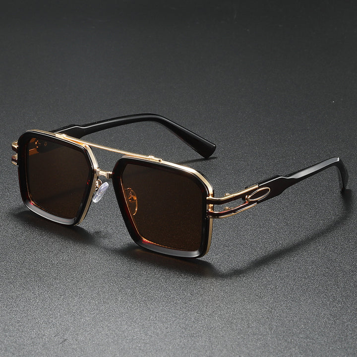 Women's fashionable sunglasses in modern angular design Bowlift
