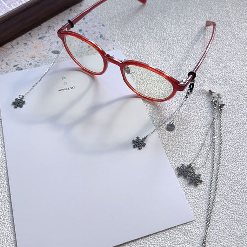Delicate Layered Eyewear Chain Bowlift