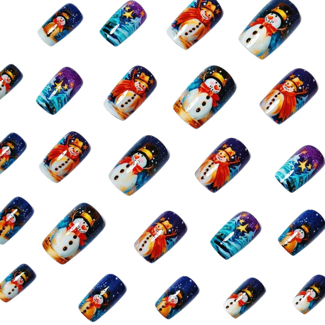 Artificial nails with cheerful snowman design Bowlift