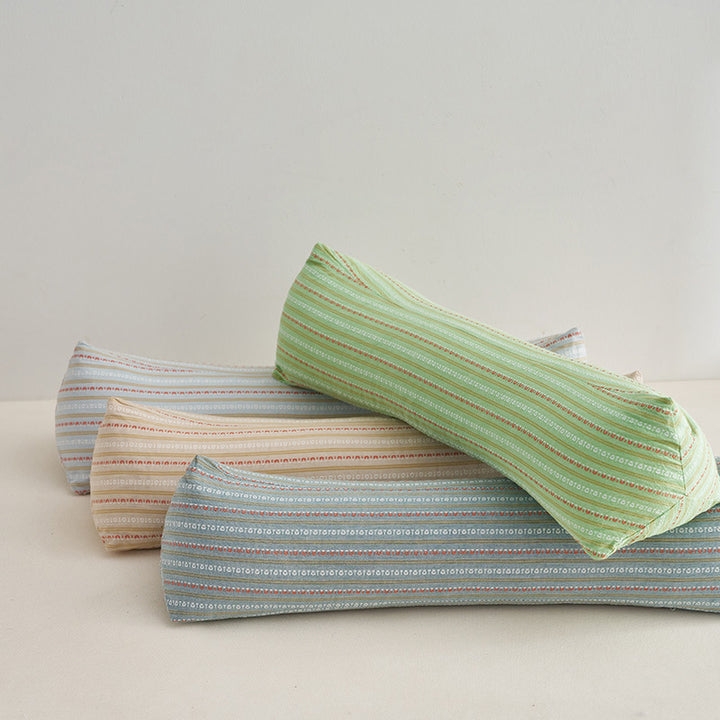 Ergonomic neck roll with stylish striped pattern Bowlift