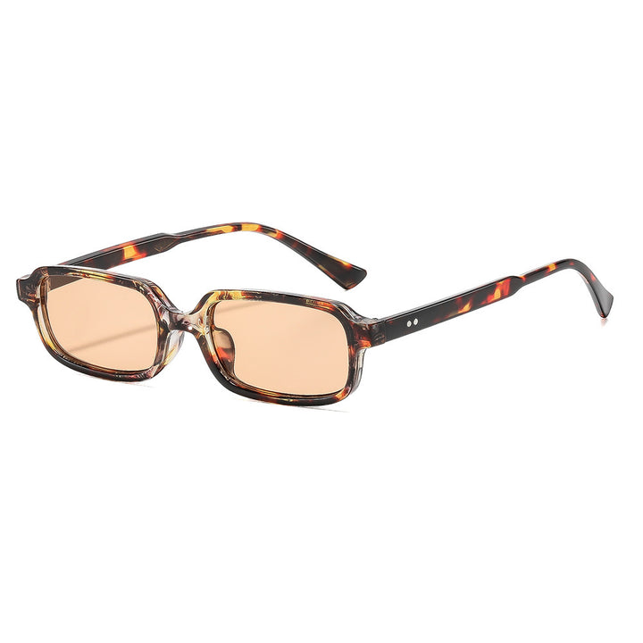 Vintage-Inspired Angular Sunglasses Bowlift