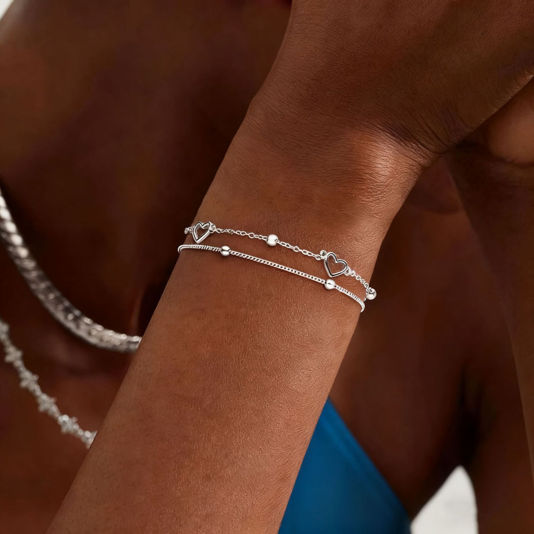 Heart Charm Layered Bracelet Bowlift
