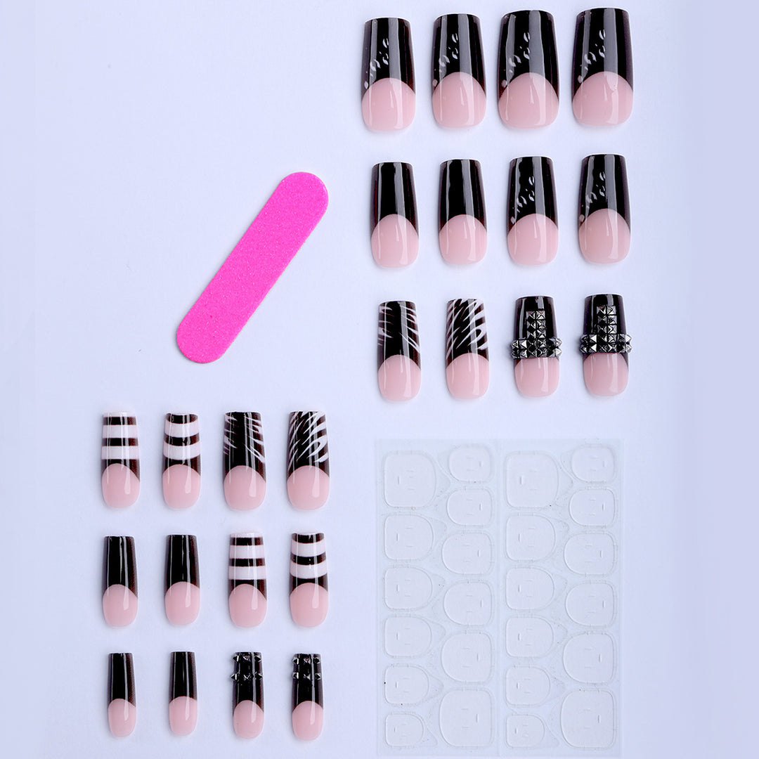 Artificial Nails in Modern Stripe and Zebra Design Bowlift