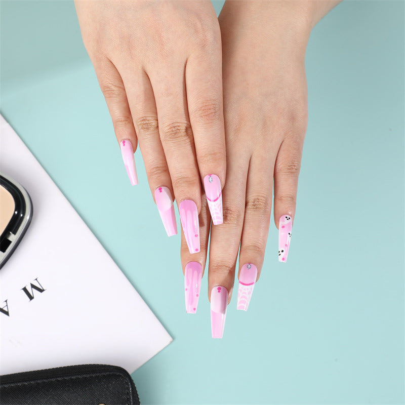 Artificial nails in a modern and elegant design Bowlift