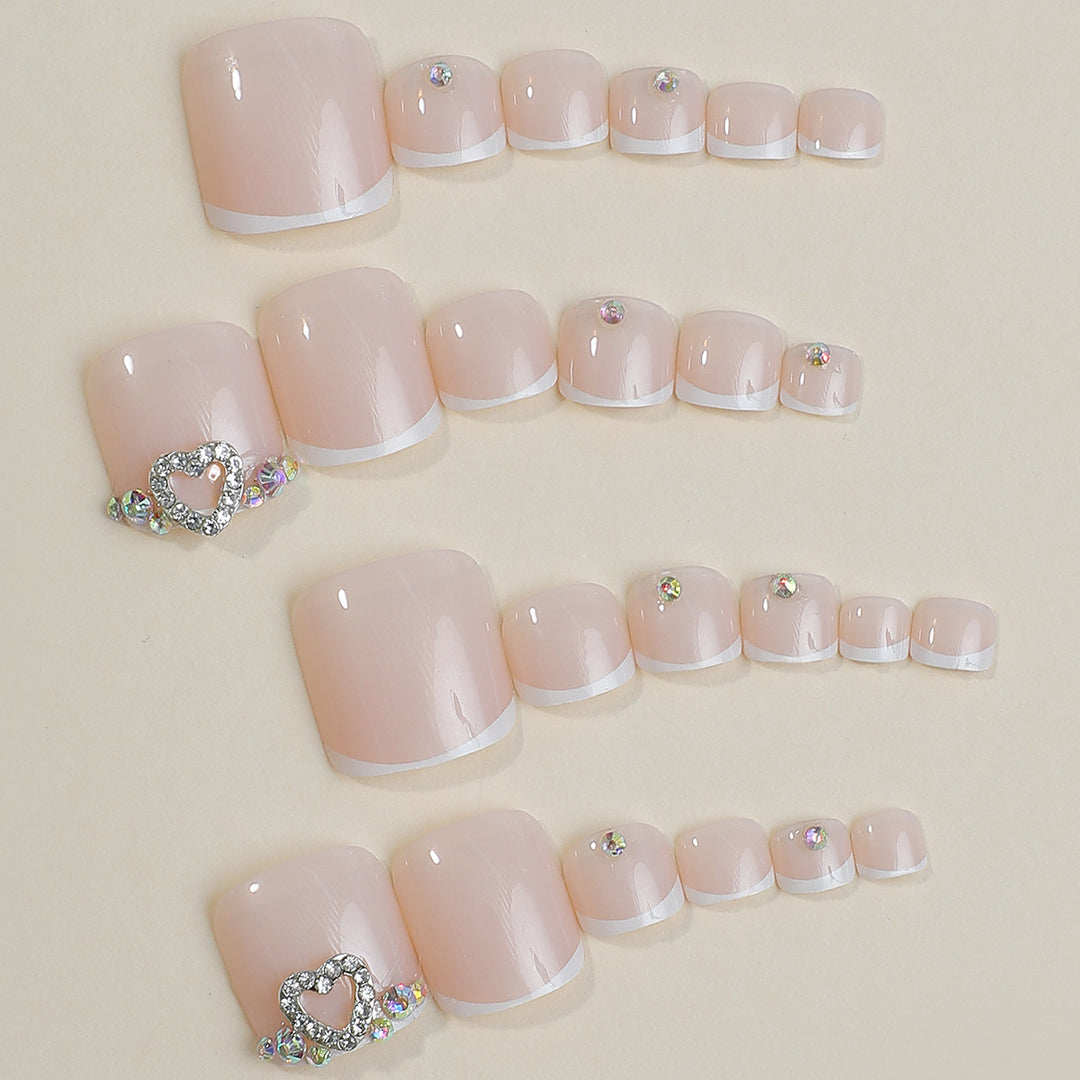 Nail art set with elegant glitter accents Bowlift