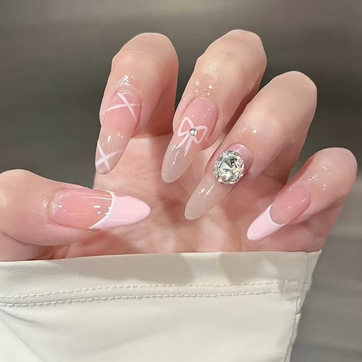 Modestly Chic Press-On Nails Bowlift