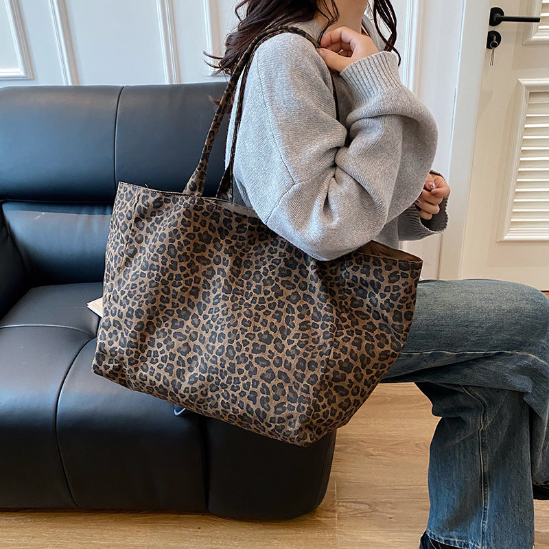 WoWild Animal Print Beach Tote Bag Bowlift