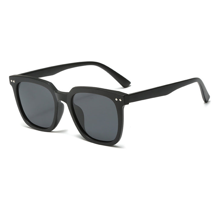 Ladies fashionable sunglasses Bowlift