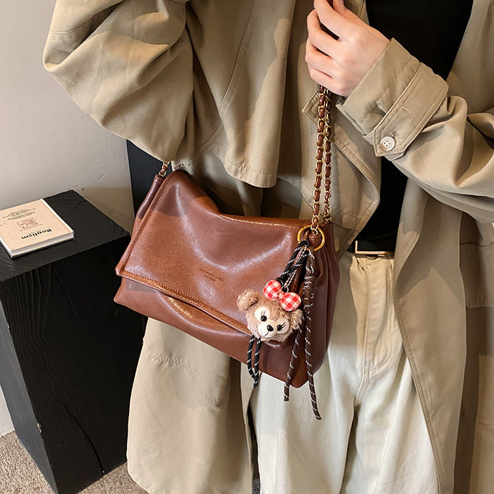 Chic Leather Crossbody Purse Bowlift