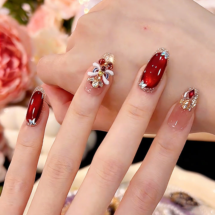 Elegant artificial nails with festive decor Bowlift