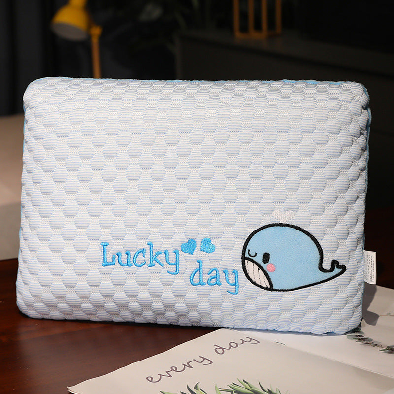 Cushion with whale motif Bowlift