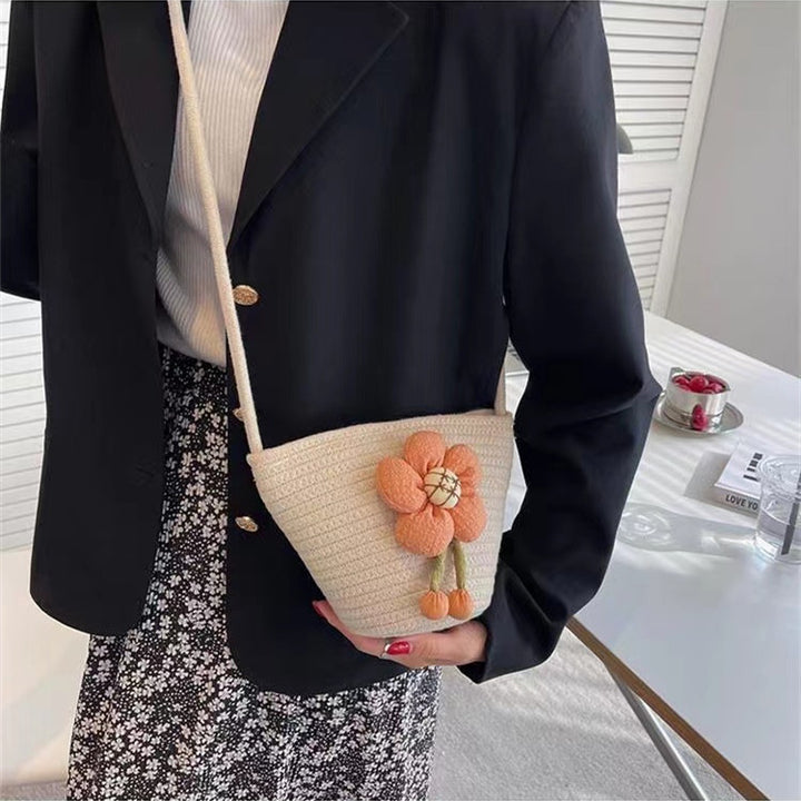 Flower-embellished shoulder bag Bowlift