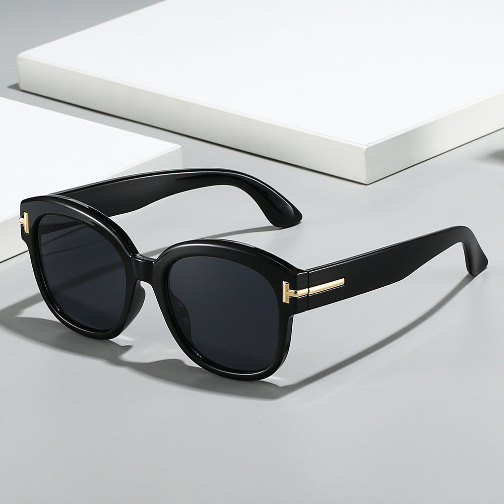 Chic Oversized Frame Sunglasses Bowlift