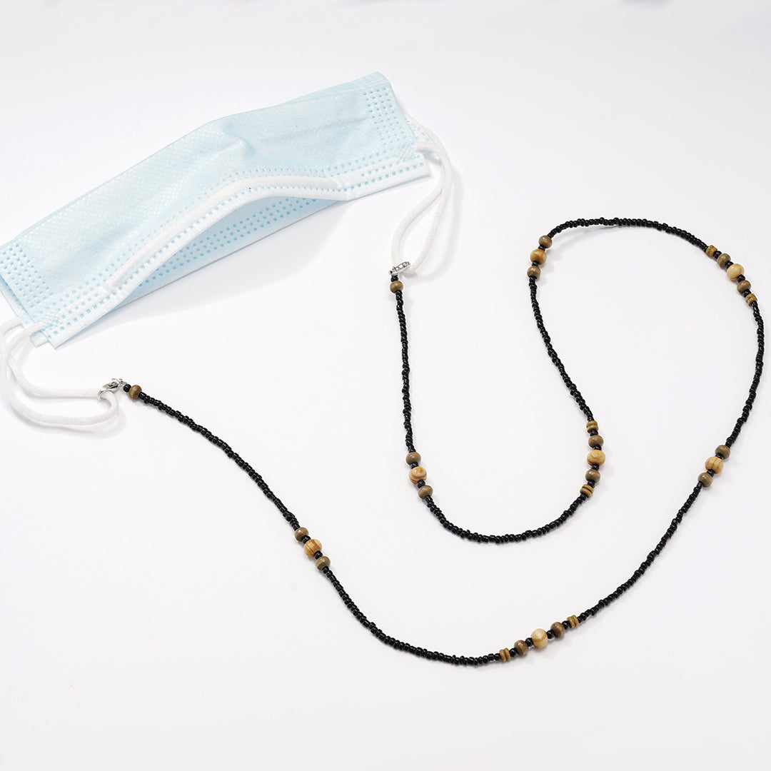 Artistic Beaded Eyewear Chain Bowlift