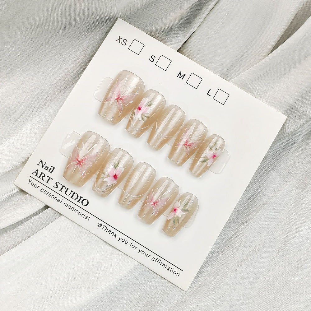 Glamorous Artificial Nails with Shimmering Design Bowlift