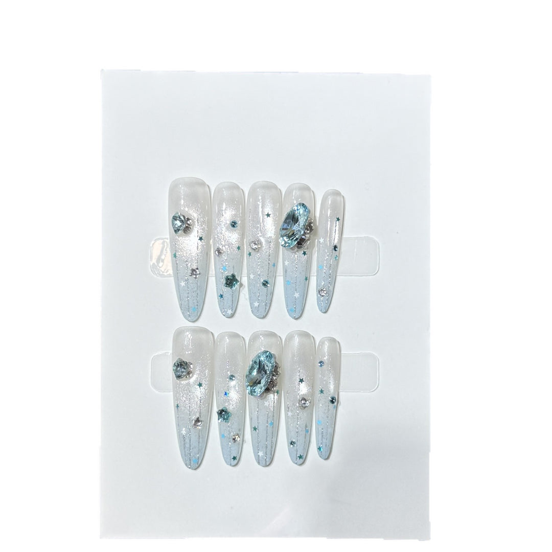 Glamorous Crystal Embellished Press-On Nails Bowlift