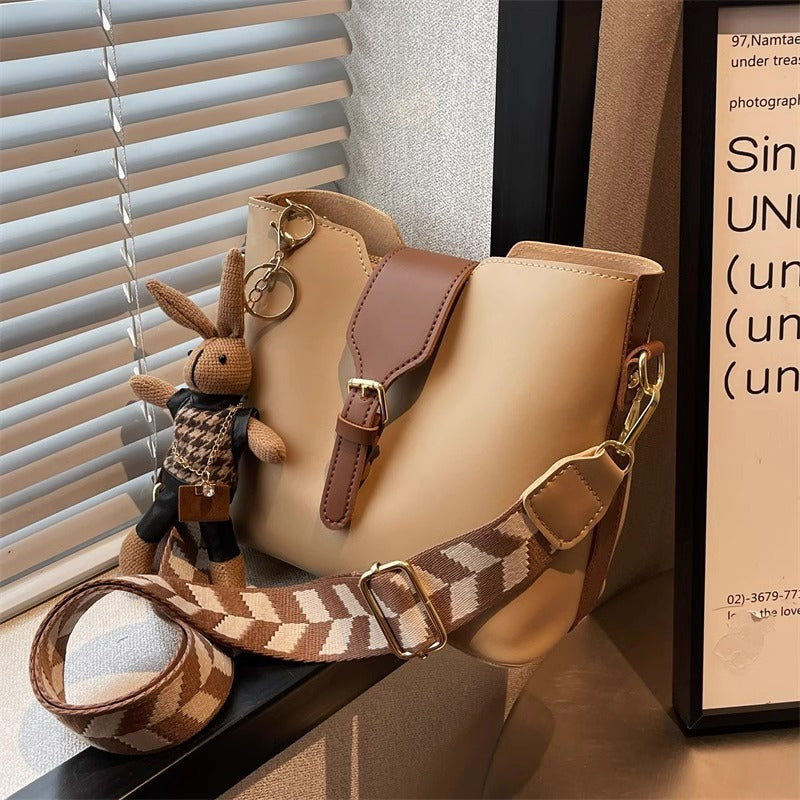 Versatile Chic Crossbody Bag Bowlift