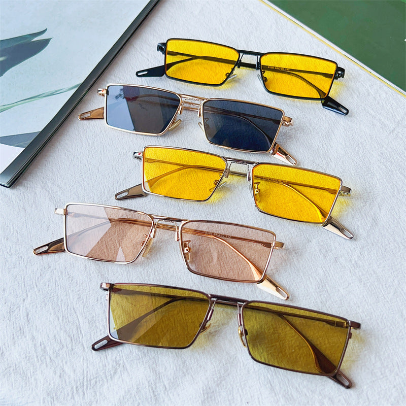 Fashion-Forward Geometric Frame Sunglasses Bowlift