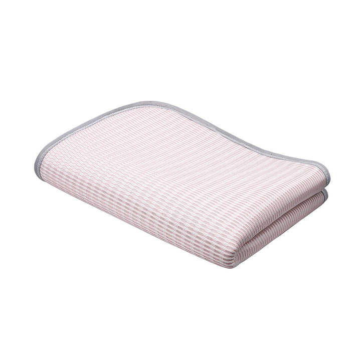 Women Patterned and breathable Bedspread Bowlift