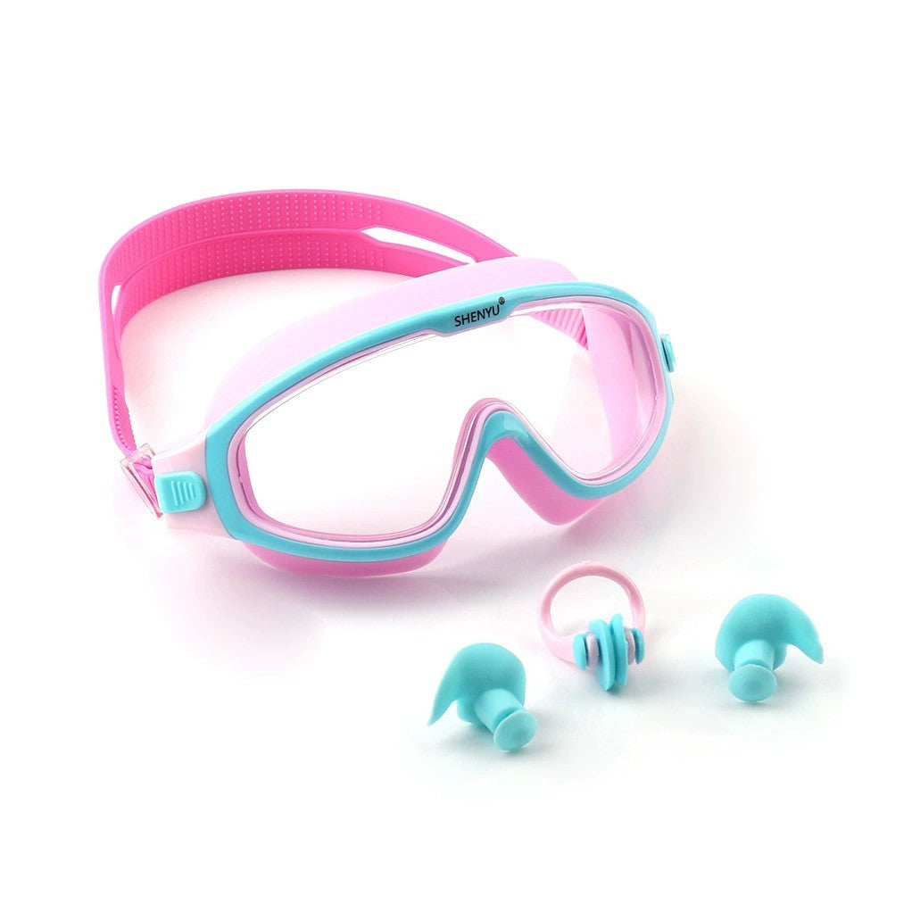 Snorkel mask with comprehensive field of view and comfortable silicone details Bowlift