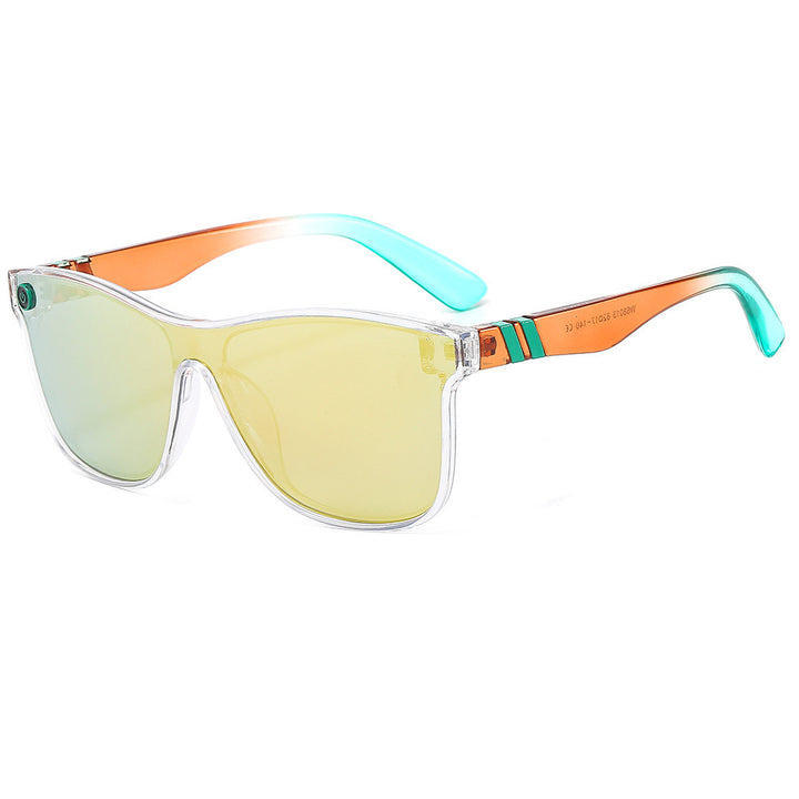 Fashion-Forward Retro-Inspired Sunglasses Bowlift