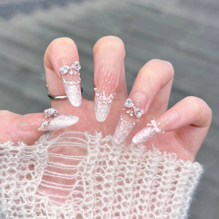 Luxury Decorative Press-On Nail Extensions Bowlift