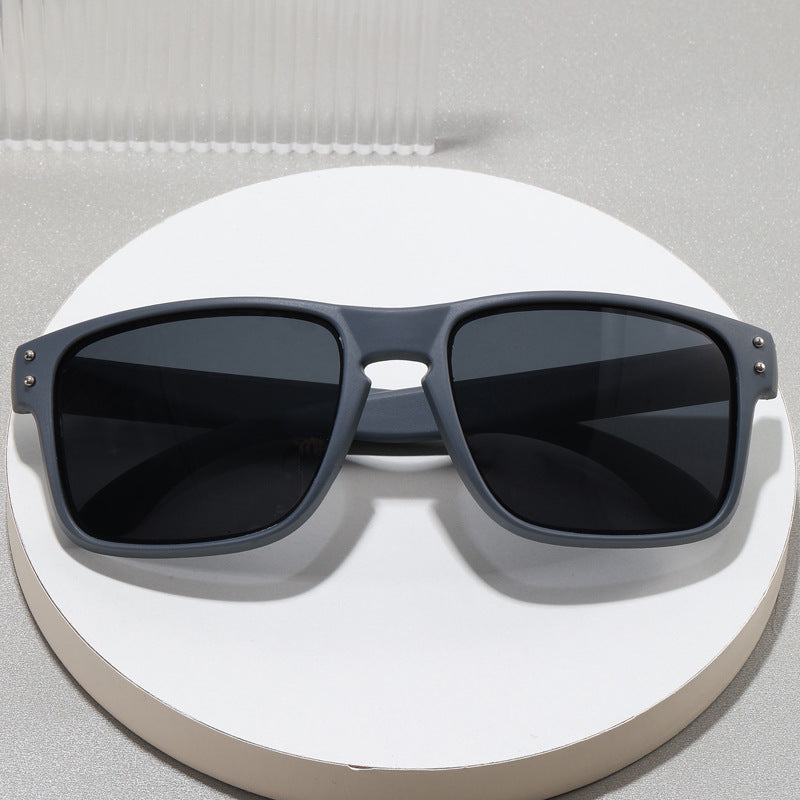 Women's aviator sunglasses with a relaxed fit and UV protection Bowlift