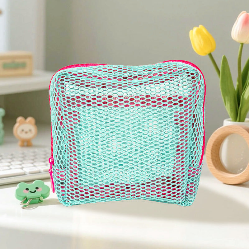 Practical mesh toiletry bag Bowlift
