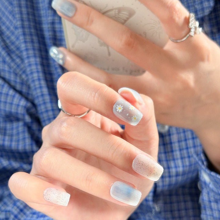 Decorative Press-On Nail Art Bowlift