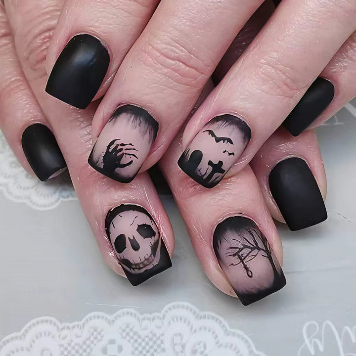 Creative Art Nails in Fascinating Halloween Design Bowlift