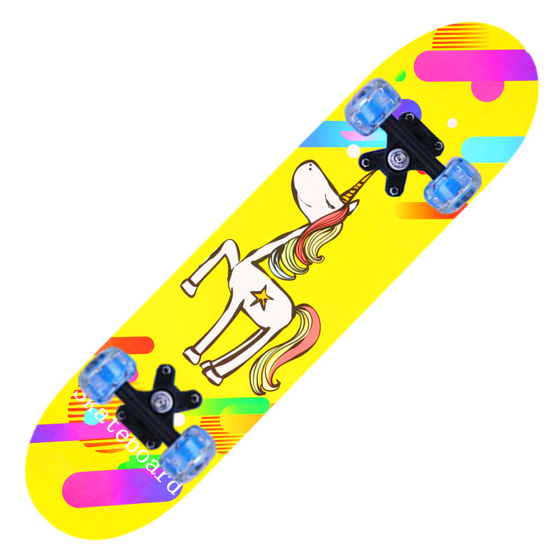 Shark-Themed Mini Skateboard Bowlift