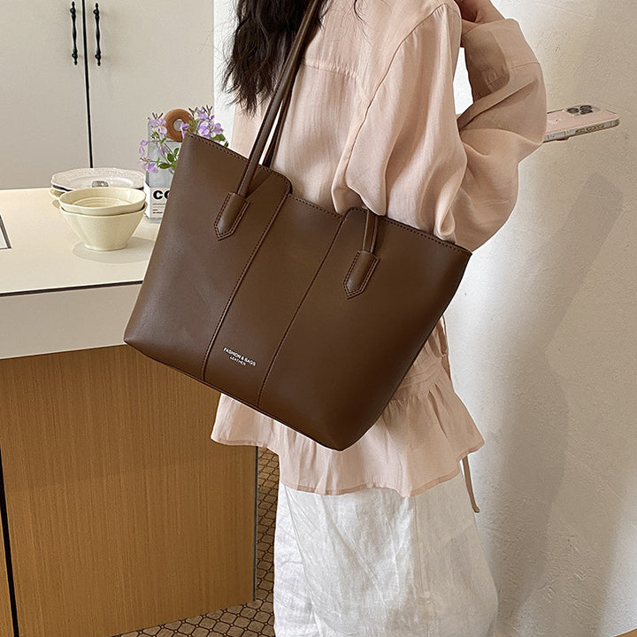 Elegant Structured Tote Bowlift