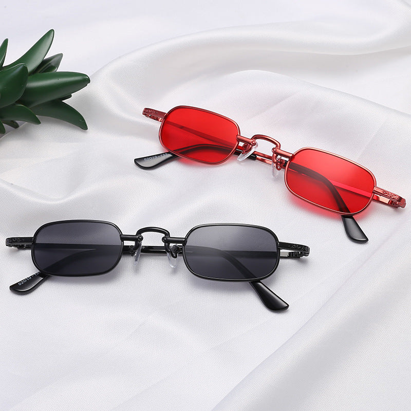 Ladies Elegant Sunglasses with delicate frame and UV protection Bowlift