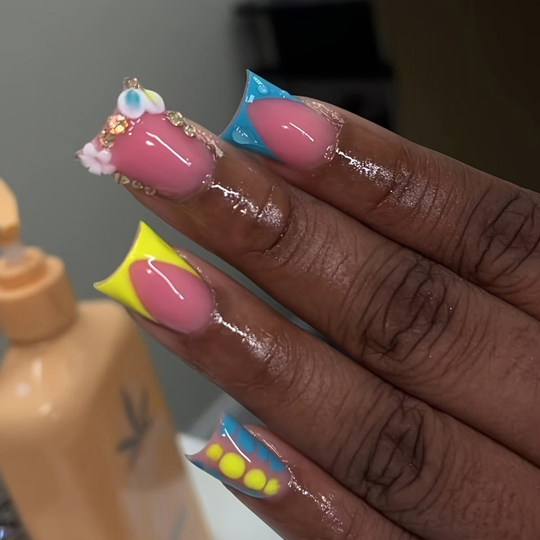 Decorative Press-On Nails with Rhinestone Accents Bowlift
