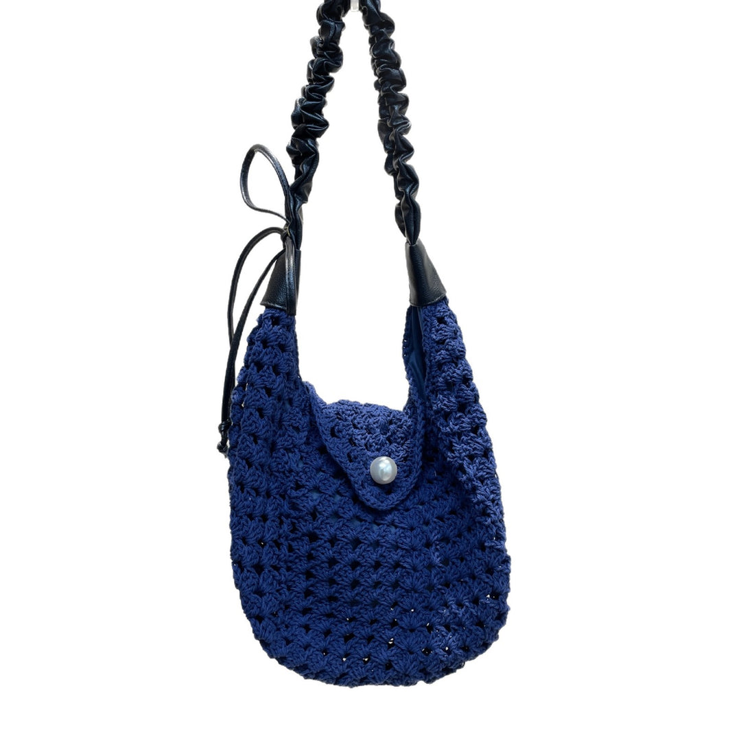 Handcrafted Shoulder Bag Bowlift