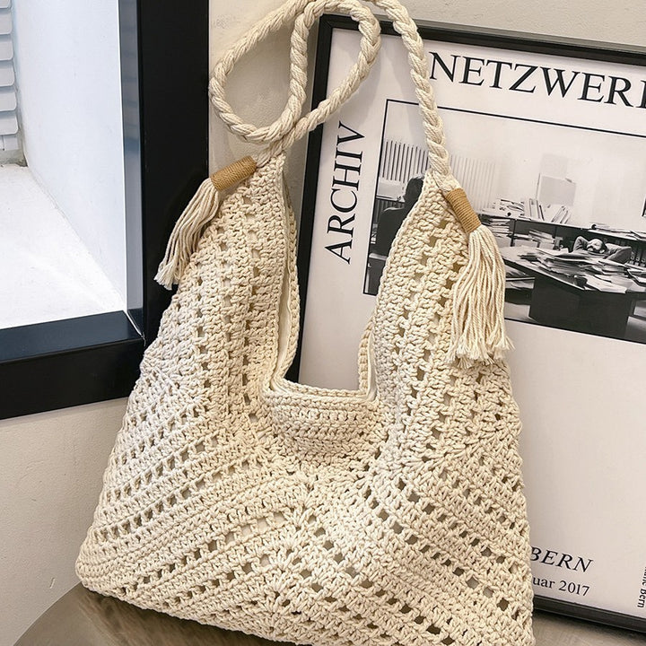 Hand-knotted beach bag with tassels Bowlift