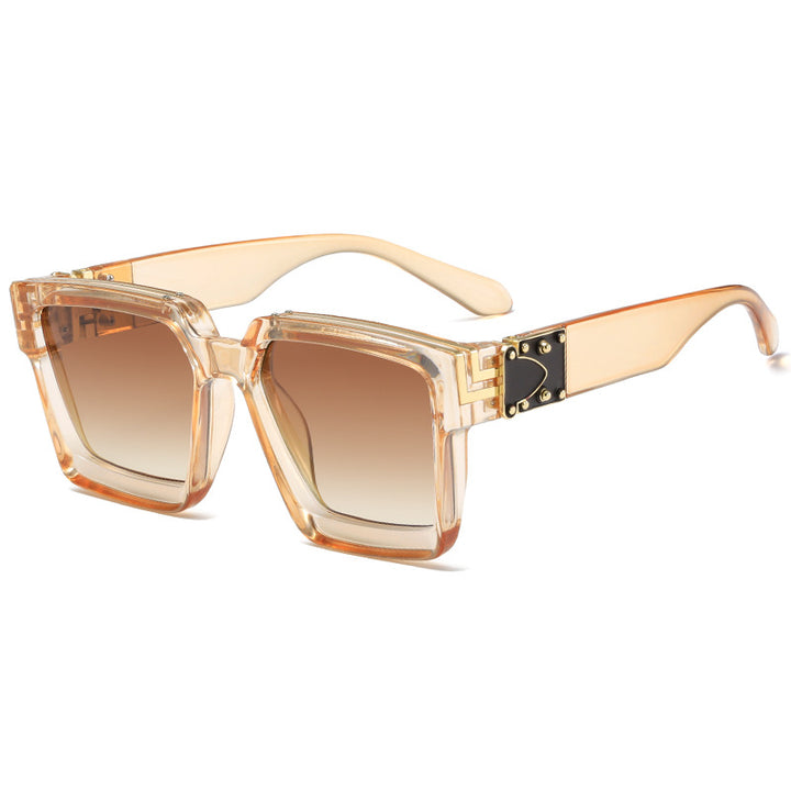 Women's square designer sunglasses with striking frame Bowlift
