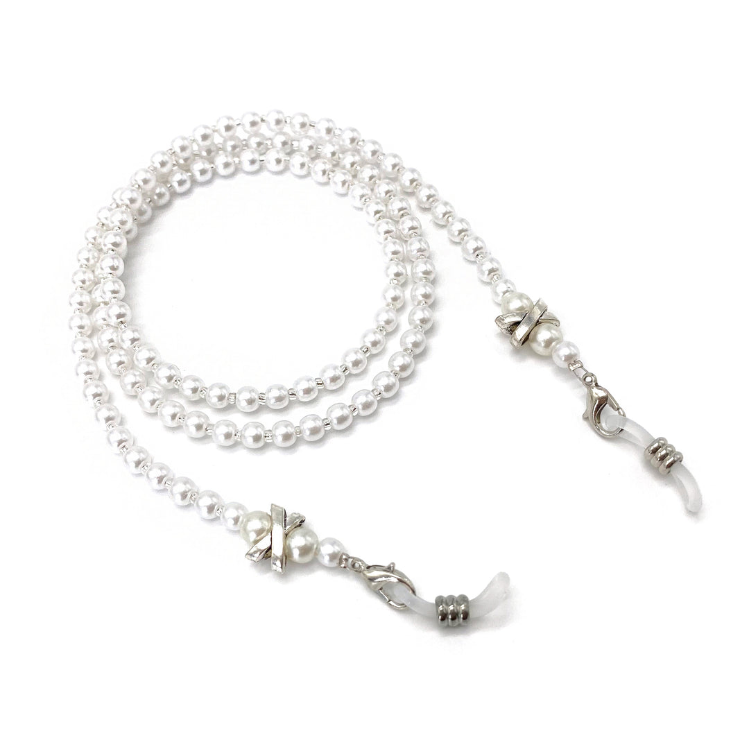 Elegant Pearl-Detail Eyewear Chain Bowlift