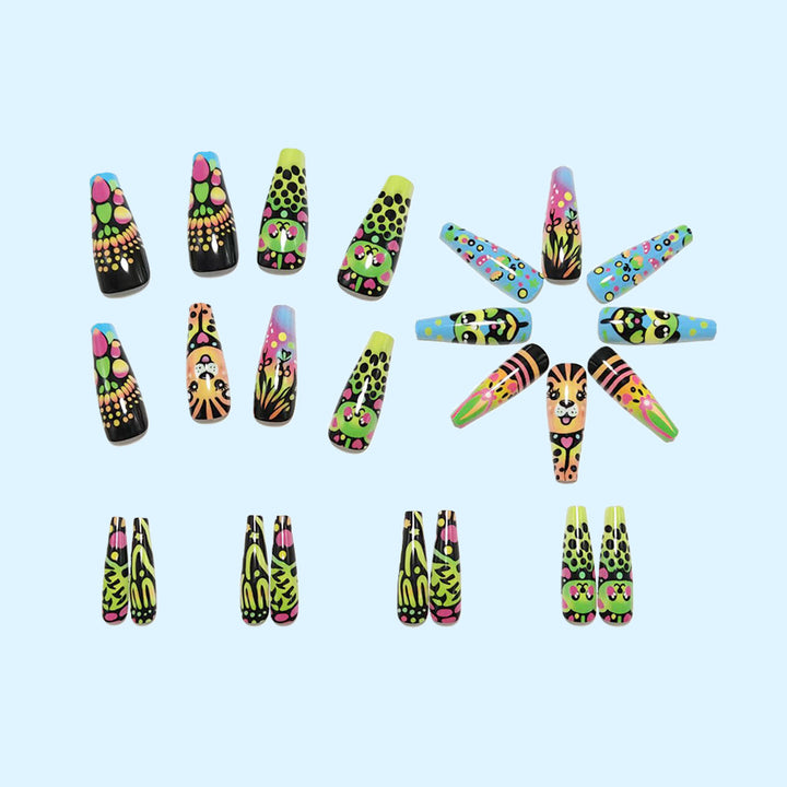 Creative artificial nails with colorful animal designs Bowlift
