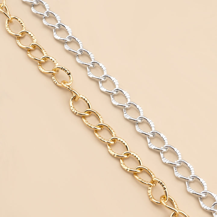 Contemporary Metal Eyewear Chain Bowlift
