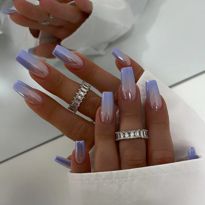 Elegant Ombre Artificial Nails Bowlift