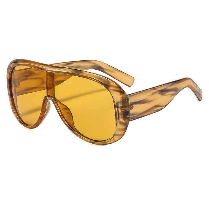 Sporty Protective Shield Sunglasses Bowlift