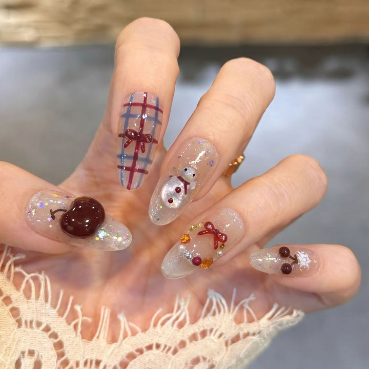Winter-Themed Press-On Nail Art Set Bowlift