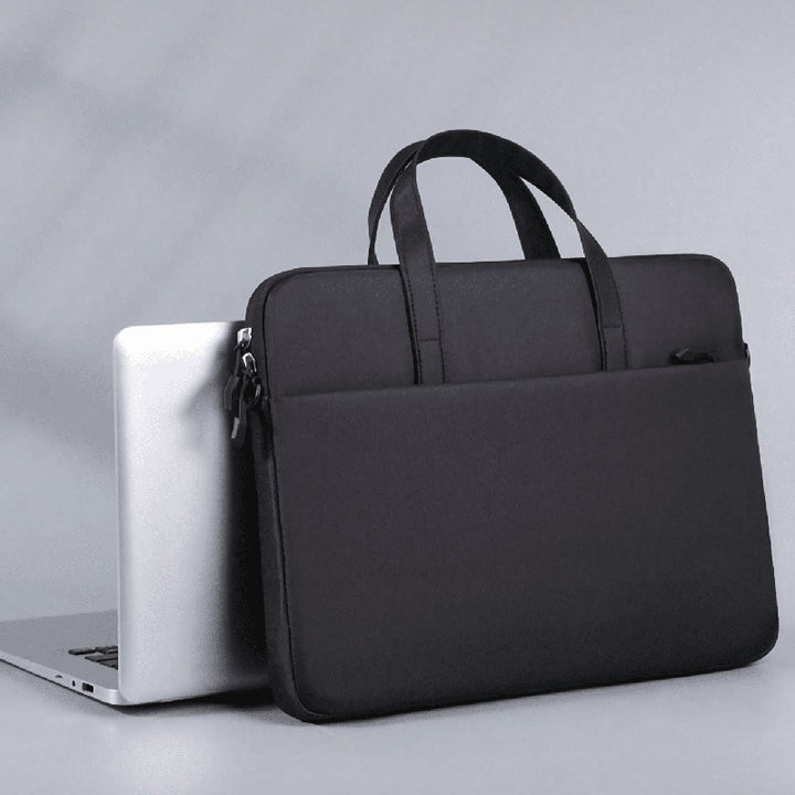 Shockproof laptop bag with extra padding Bowlift