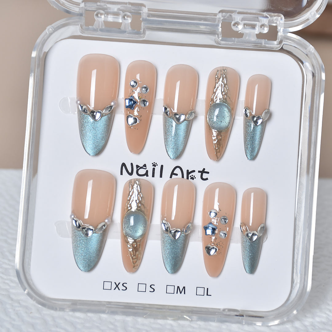 Premium Glamorous Press-On Nail Extensions Bowlift