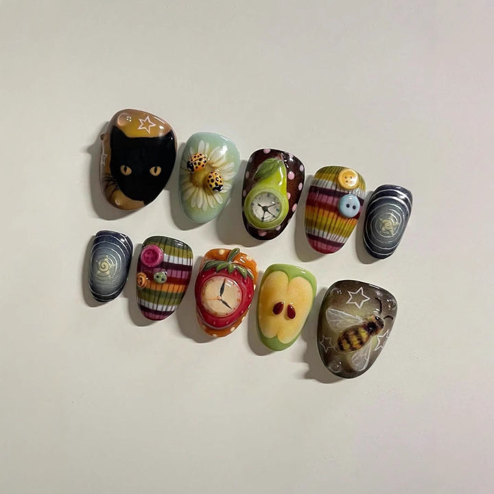 Artistic Ocean-Themed Press-On Nail Art Bowlift
