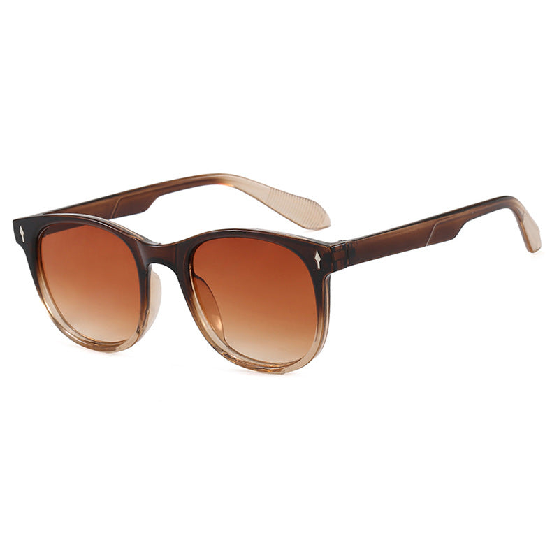 Women's stylish sunglasses with ergonomic frame and protective UV filter Bowlift