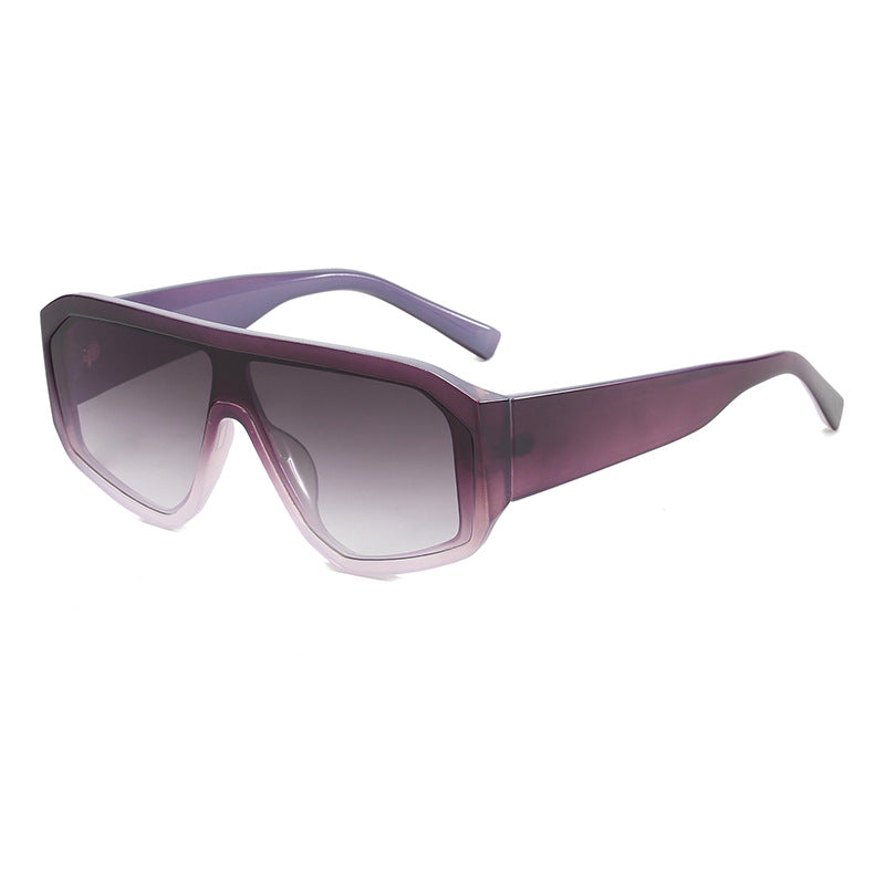 Women Fashionable Oversized Sunglasses in Futuristic Design Bowlift