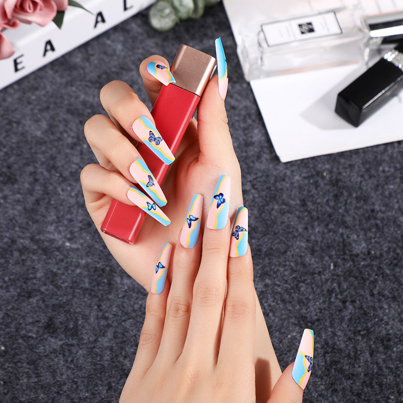 Artificial nails with creative floral designs Bowlift